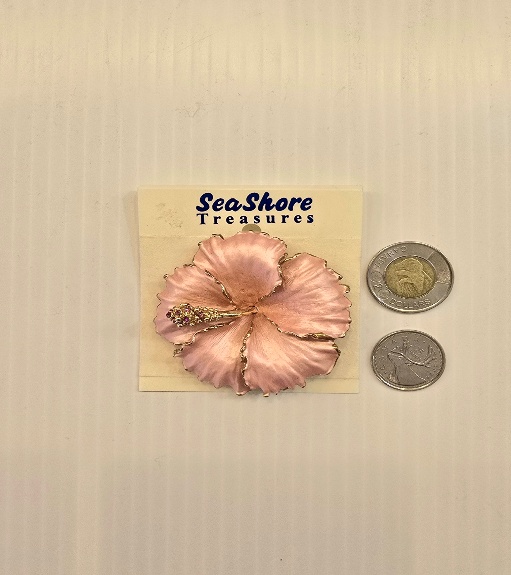 Highly Detailed Vintage Hawaiian Hibiscus Brooch