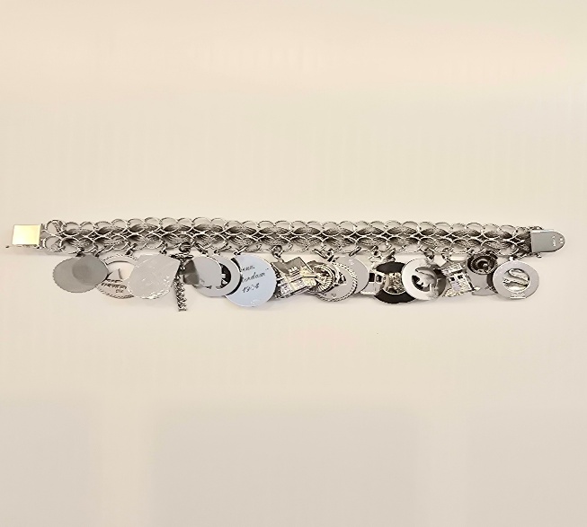 Vintage Charm Bracelet Silver -925 20 cm length 3 cm width