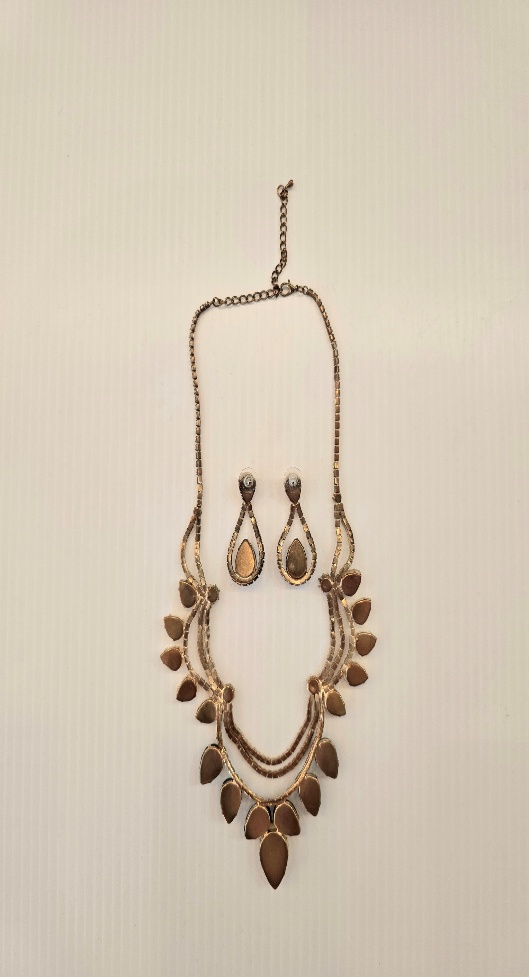 Vintage Rhinestone Black  Earring