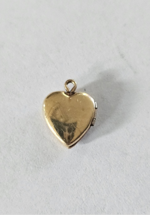 Gold Filled 12 K Sweet Heart Locket