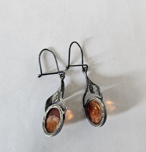 A Pair of Amber Stone Tear Drop Earrings Silver - 925