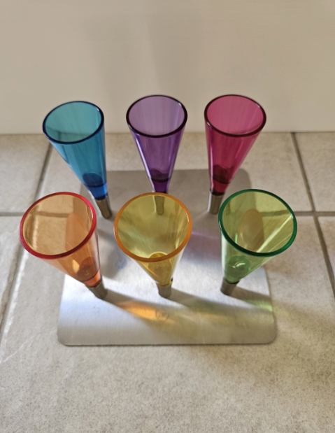 Antique Silver-Plated Magnetic Colourful 6 ShotS Glasses on Tray