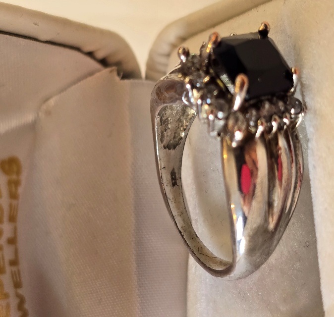 Silver Ring -925 Size 7 Black Stone