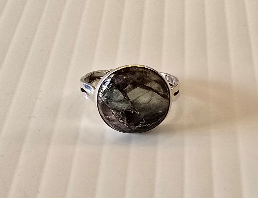 Silver Ring -925 Size 7
