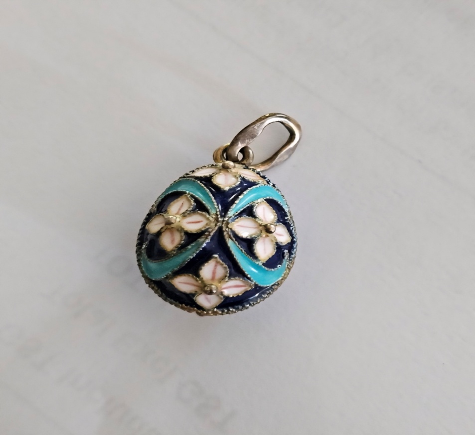 Russian Tourist Enamel Egg Pendent