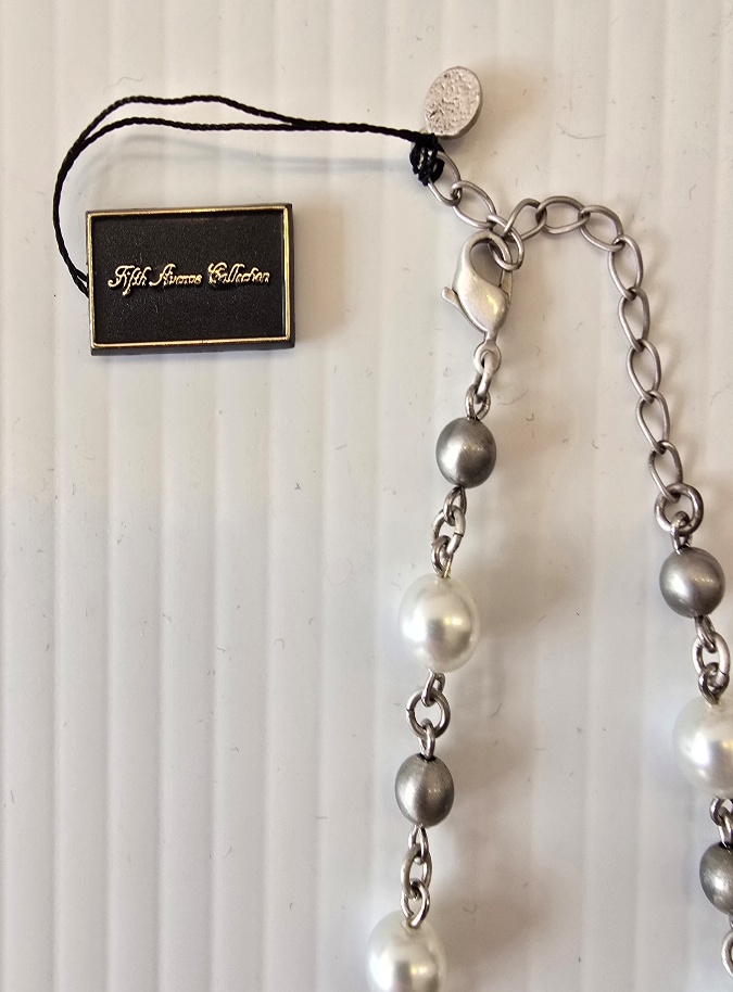 Fifth Avenue Collection Necklace 23 cm